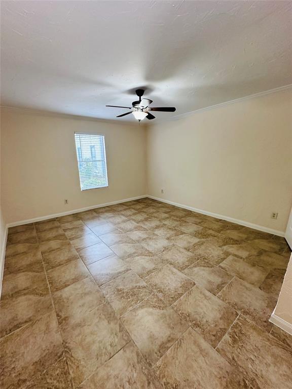 Building Photo - 7200 Clarewood Dr