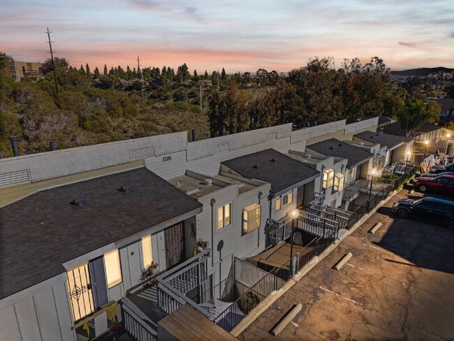 Building Photo - 1281 34th St