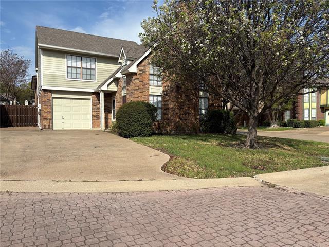 Primary Photo - 500 Button Willow Ct