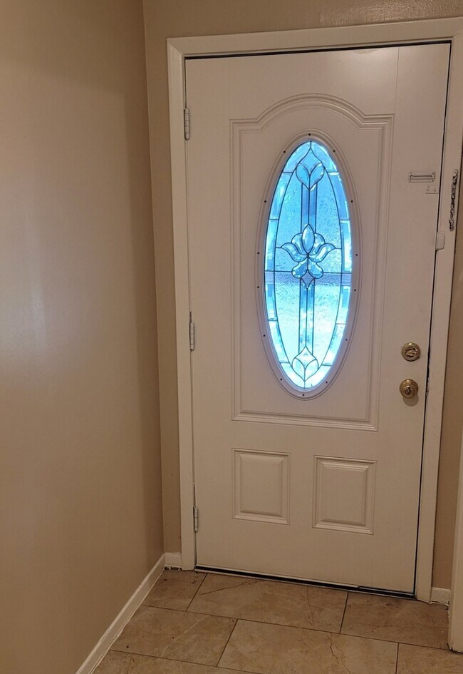 Building Photo - 11001 Sherry Ln