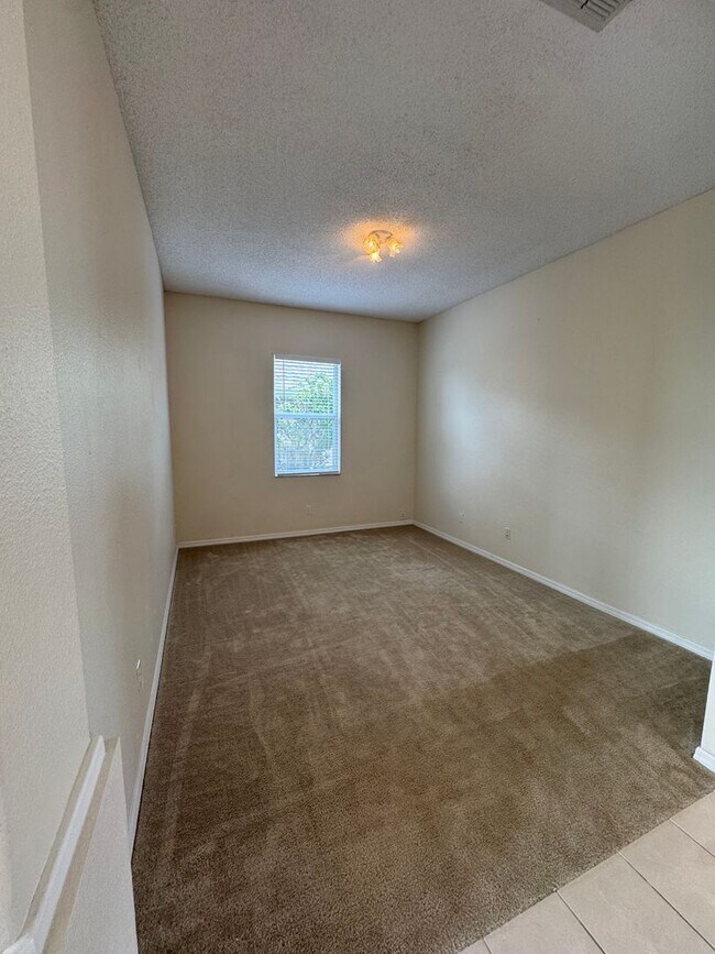 Building Photo - Waterview 3 BED / 2 BATH Home For Rent!