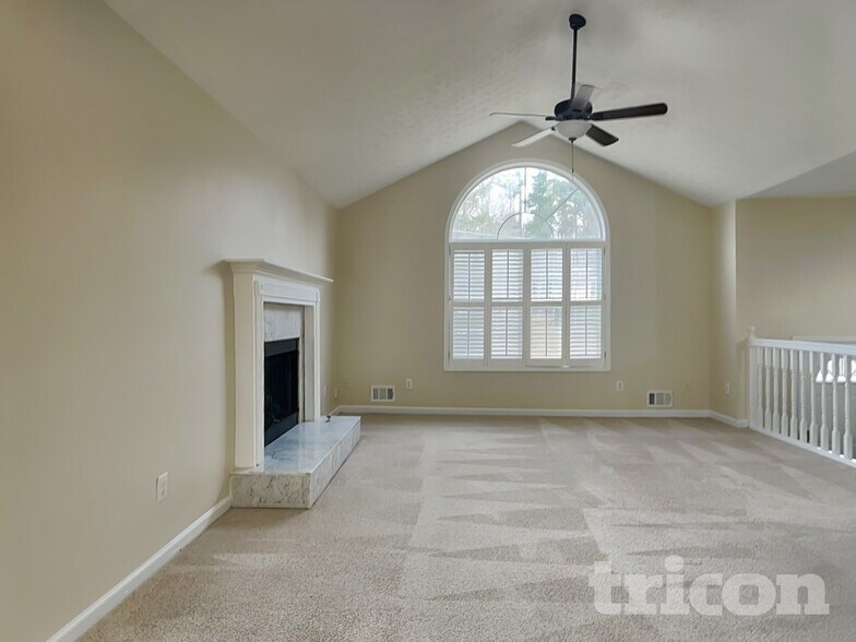 Building Photo - 4408 Lamar Dr