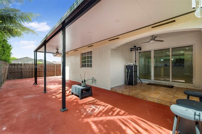 Building Photo - 3363 SW 154th Ct