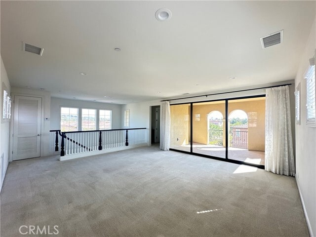 Building Photo - 5 Zion Dr