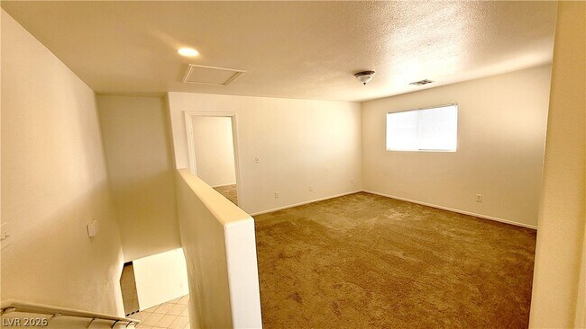 Building Photo - 5745 W Dewey Dr