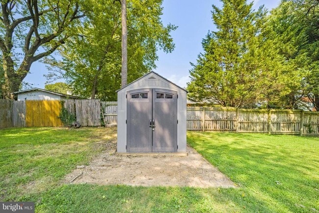 Building Photo - 7406 Blackford St