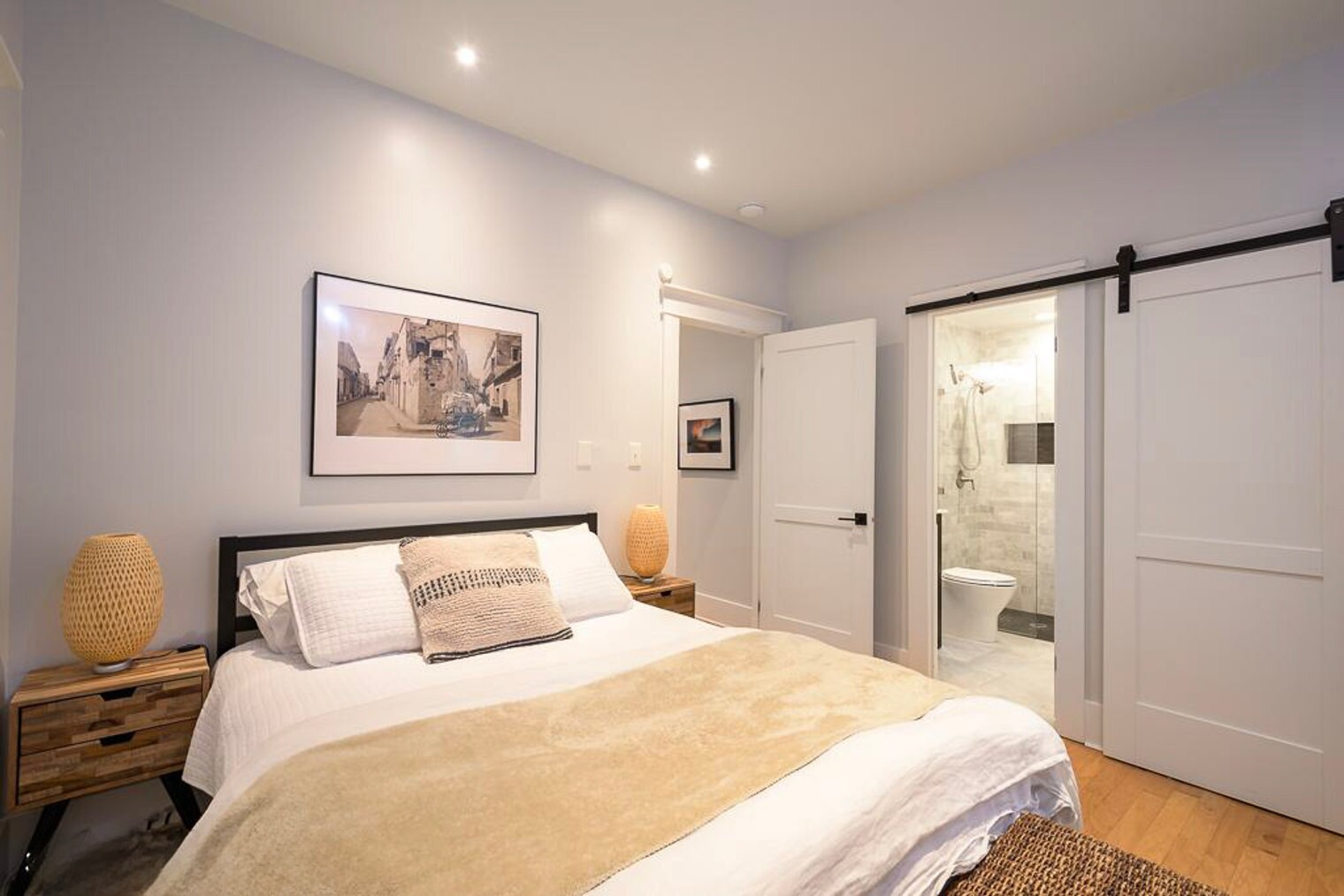 Building Photo - 1313 Vermont Ave NW