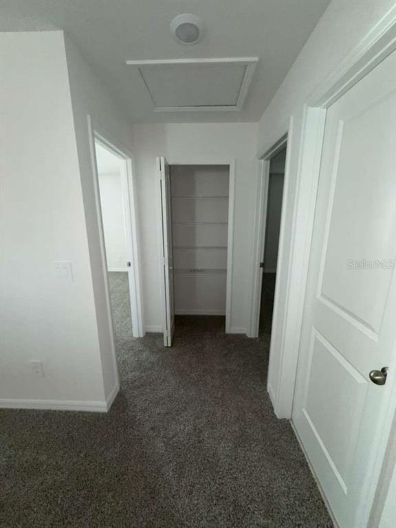 Building Photo - 5501 Clove Row