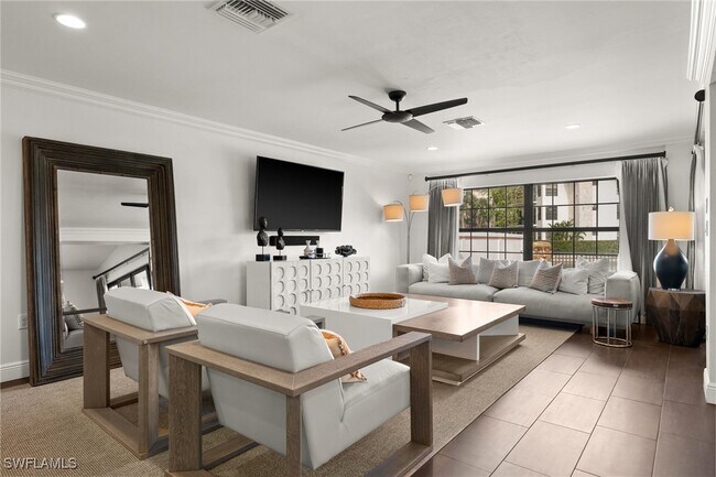 Building Photo - 5908 Via Lugano