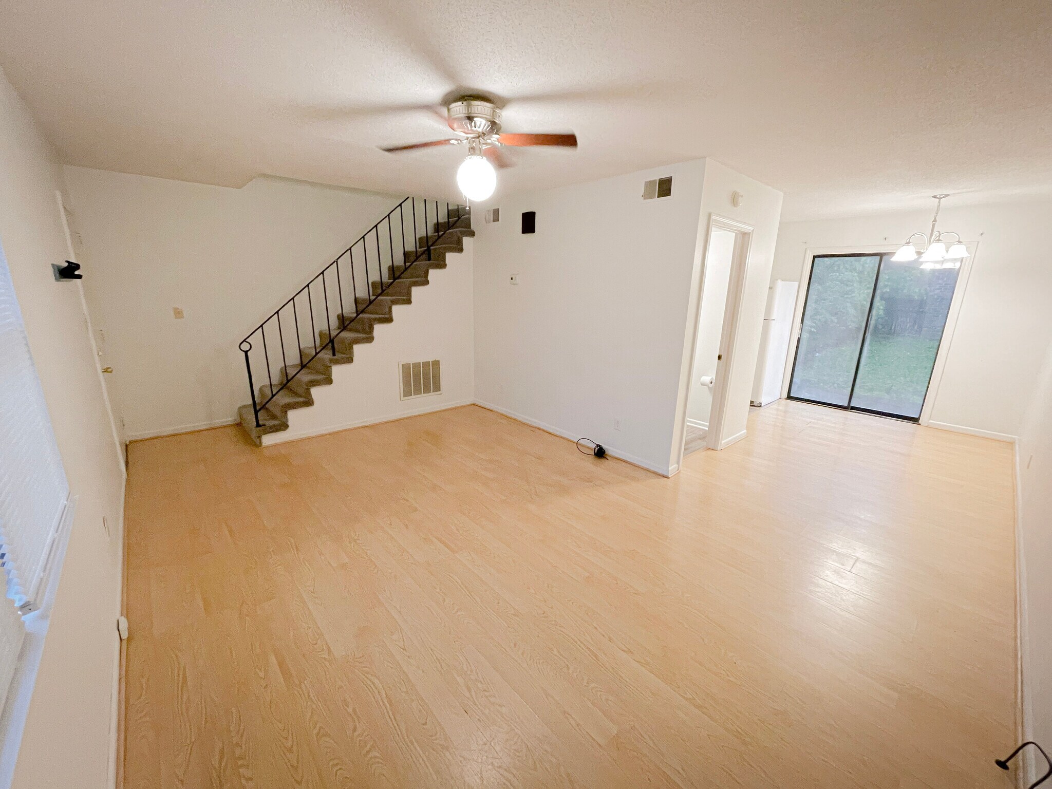 Building Photo - 31 Saint Mark Rd