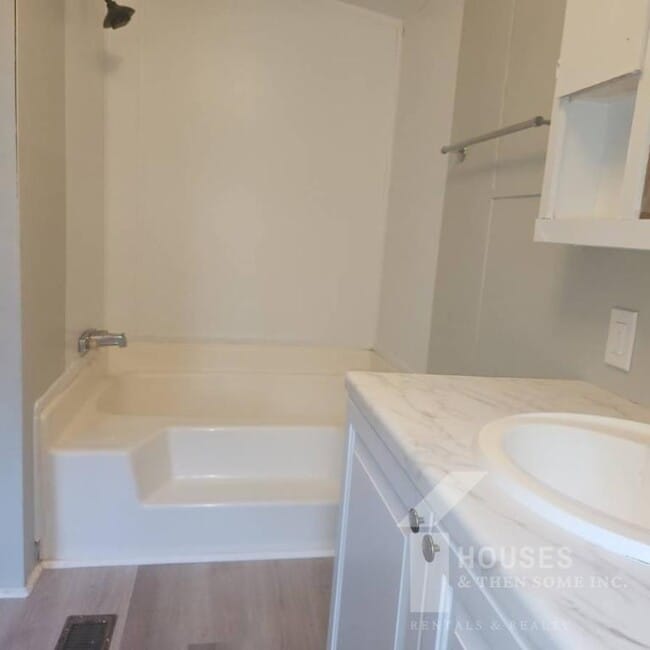 Building Photo - 1418 Anderson Ridge Rd