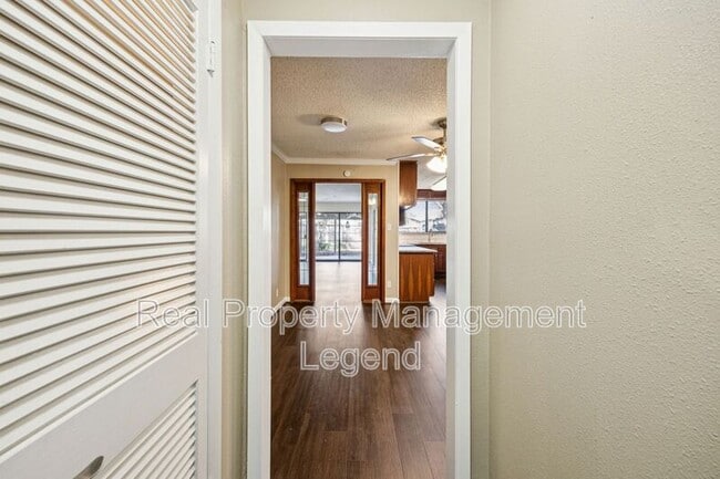 Building Photo - 2017 Durham St