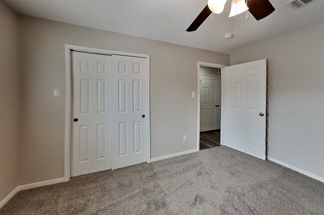 Building Photo - 4614 Bridgestone Path Dr