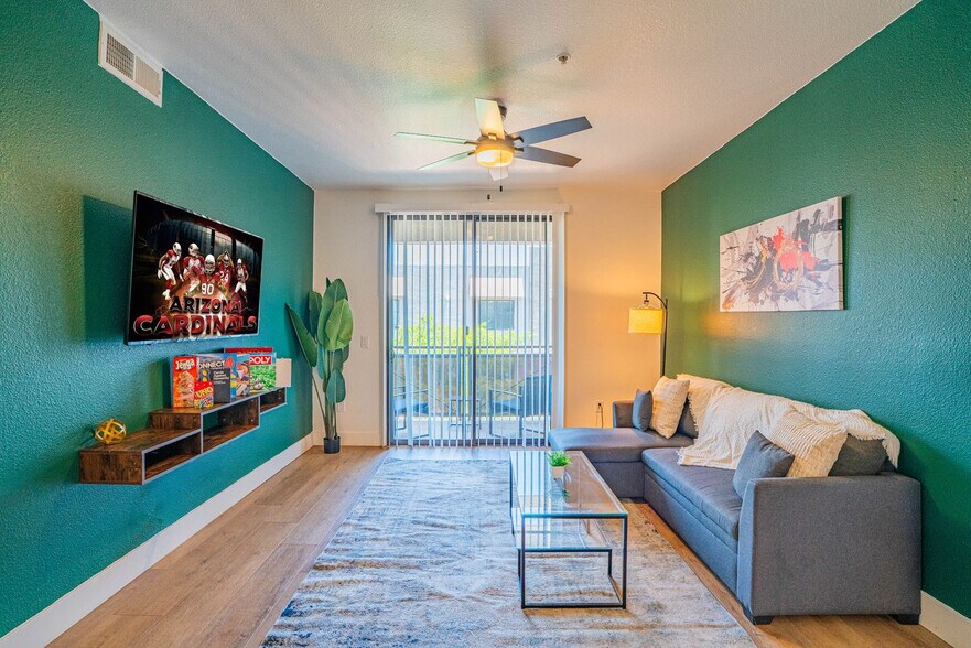 Building Photo - 6610 N 93rd Ave