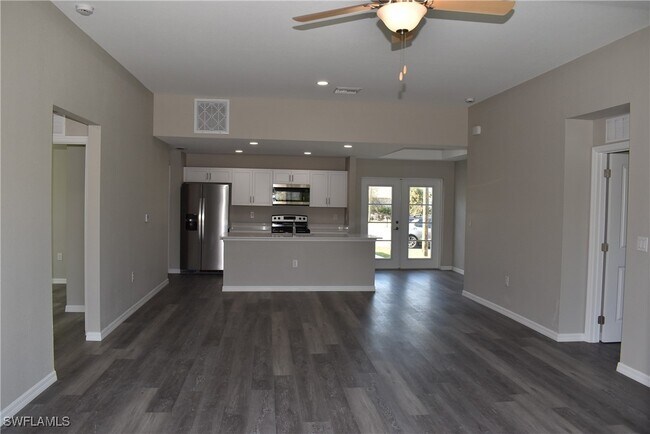 Building Photo - 126 Smallwood Rd