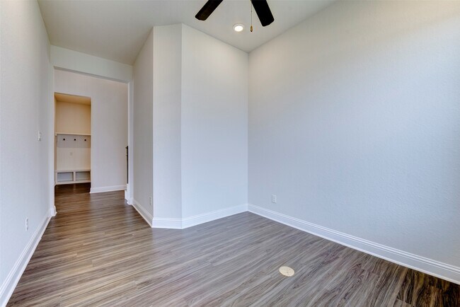 Building Photo - 4802 Gingerwood Trace Ln