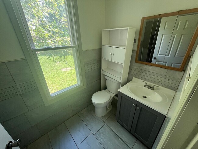 Building Photo - New Listing !!!