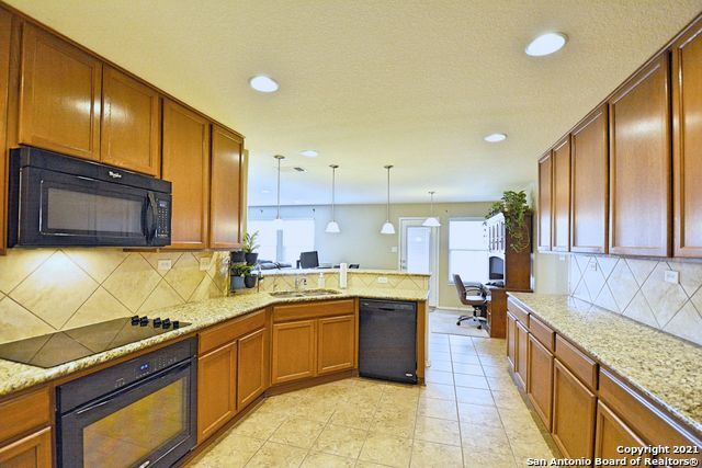 Building Photo - 2037 Brandywine Dr