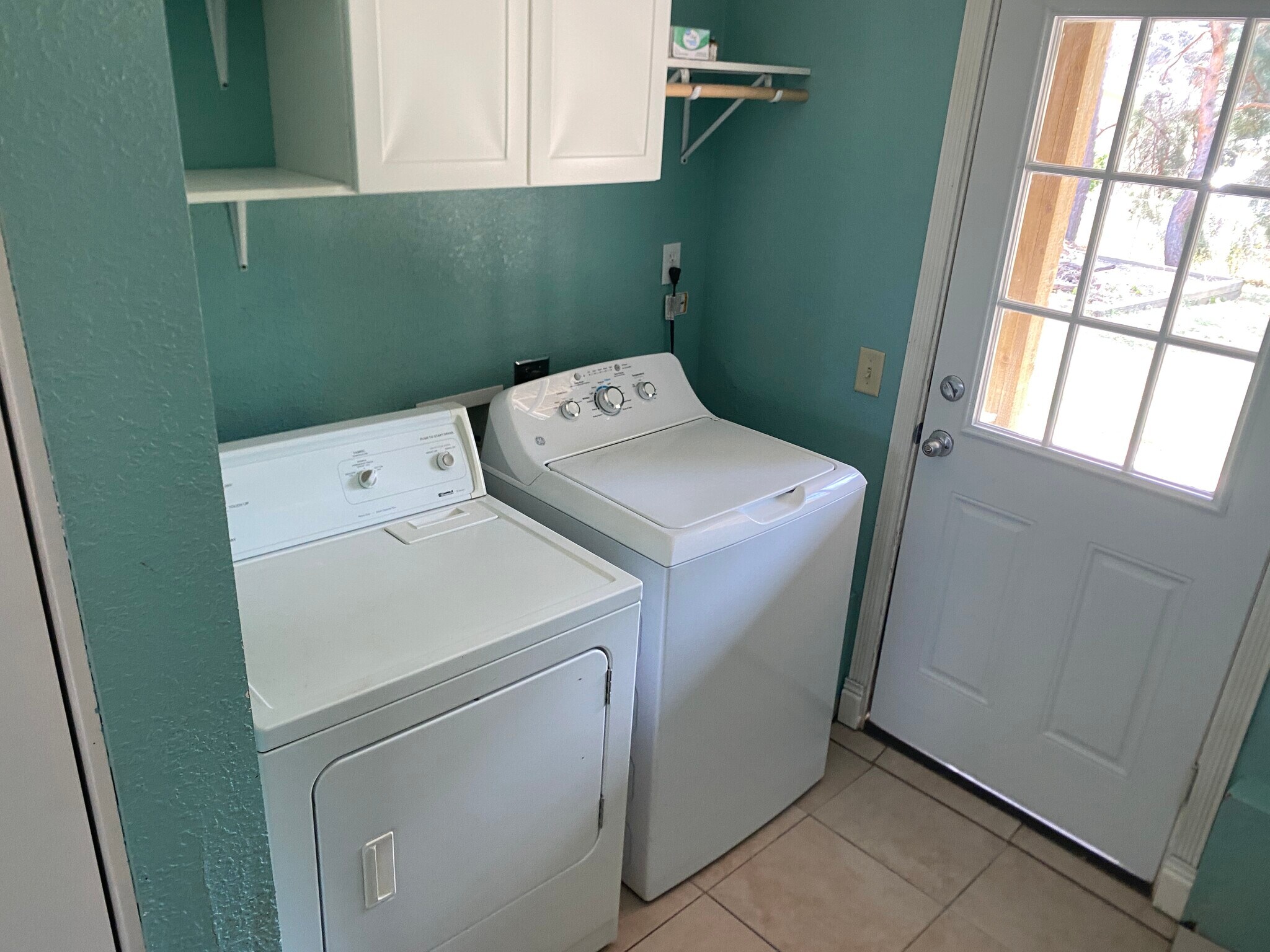 Washer and Dryer - 1825 NW Kenny St