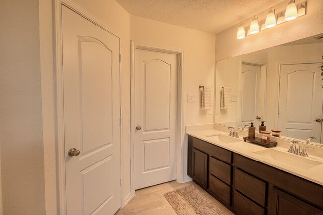 Building Photo - 3539 Sage Grn Trl