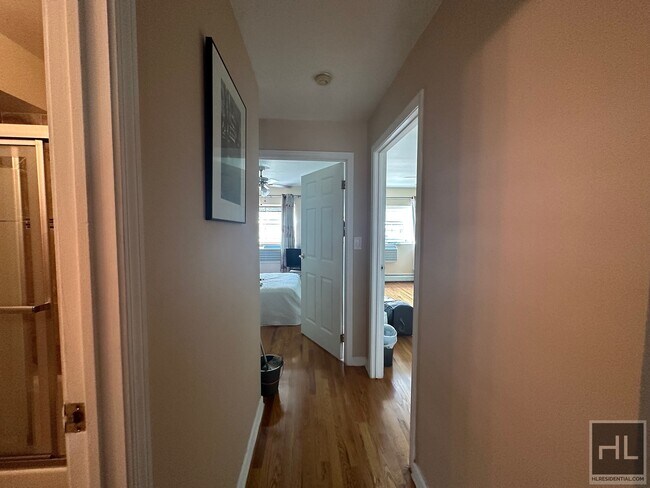 Building Photo - 65 PLACE