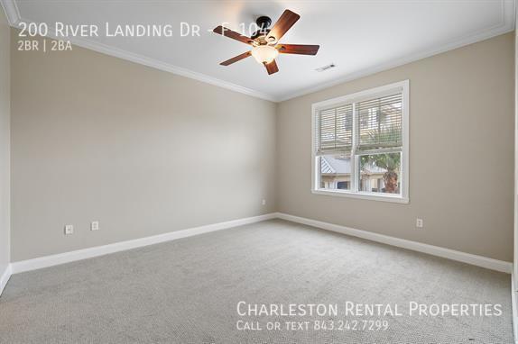 Building Photo - 200 River Landing Dr