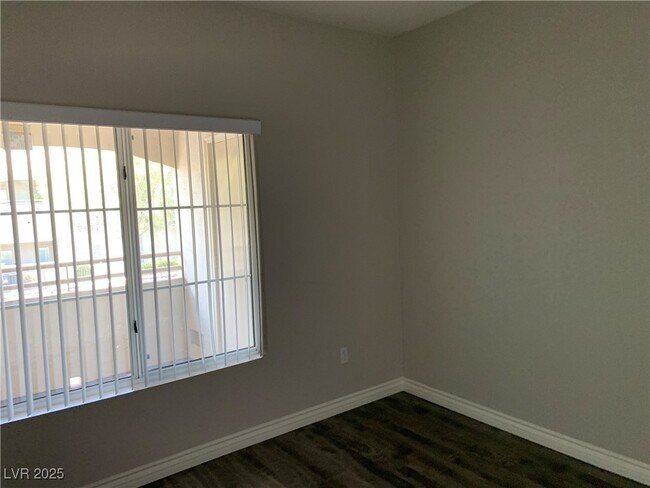 Building Photo - 1510 Ruby Cliffs Ln