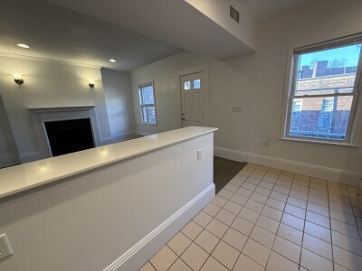 Building Photo - 1402 Beacon St