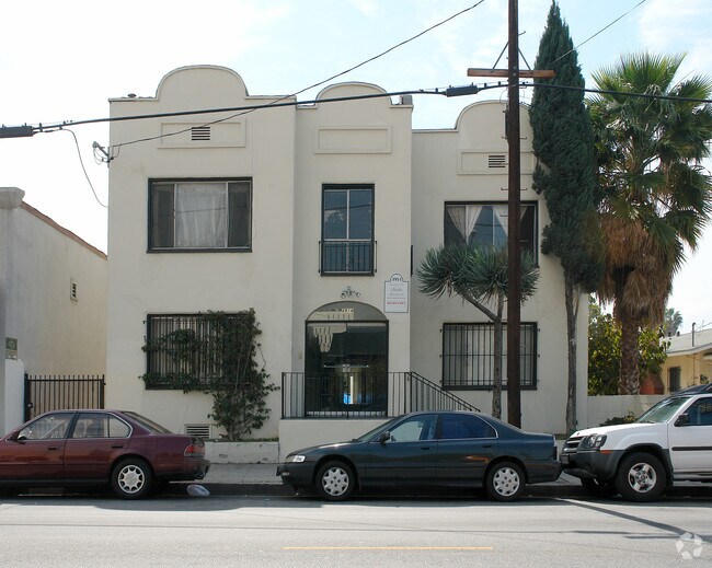Building Photo - 4914 E Fountain Ave