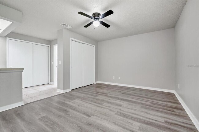 Building Photo - 7865 Sugar View Ct