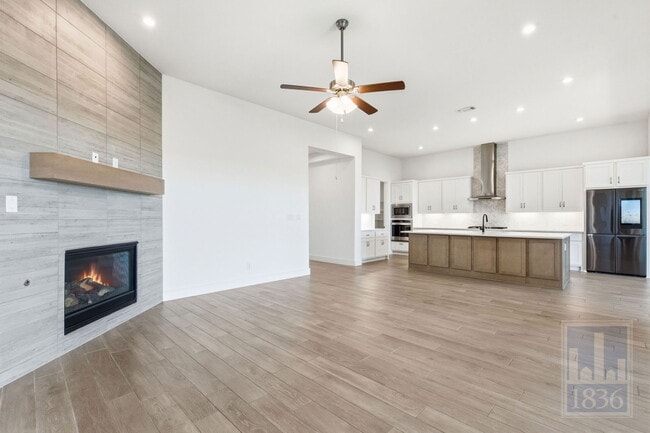 Building Photo - 1024 Siena Sunset Rd