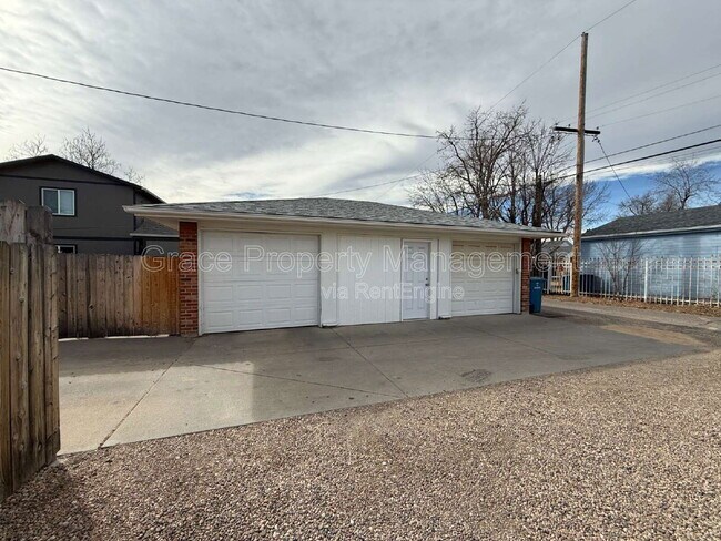 Building Photo - 2237 Harlan St