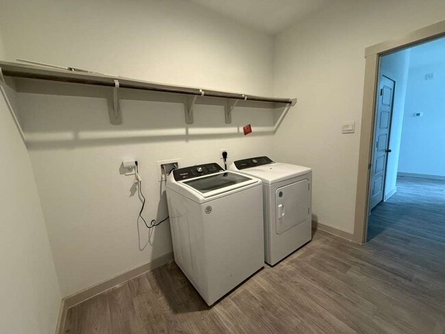 Building Photo - 2821 Chase Cross Ln