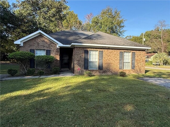 Primary Photo - 150 Glenn Ave