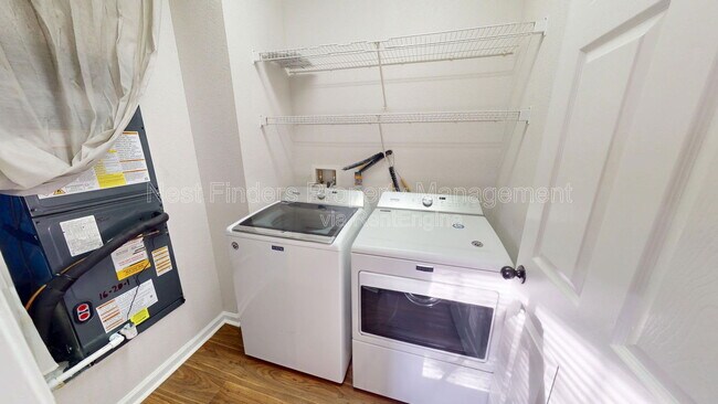 Building Photo - 5663 Greenland Rd