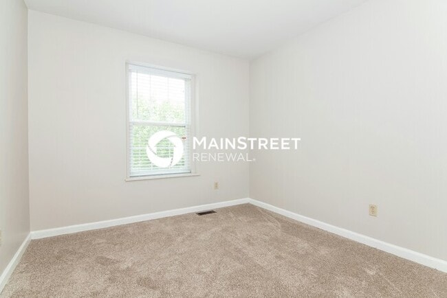 Building Photo - 3 Bedroom Pet-Friendly Home in Florissant,...
