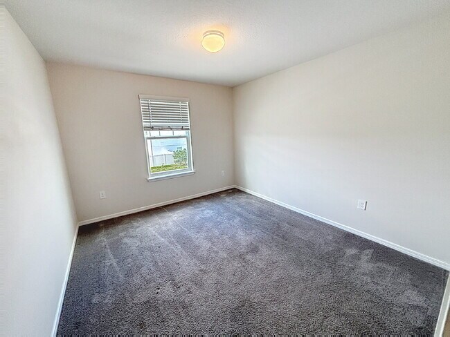 Building Photo - 30561 Gilbern Rd