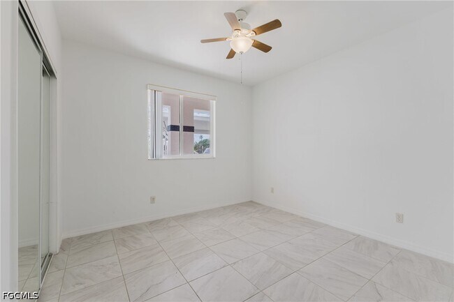 Building Photo - 5612 Rose Garden Rd