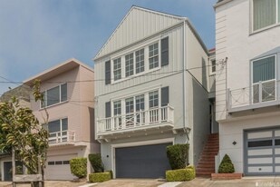 Building Photo - 1668 18th Ave