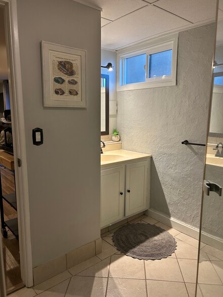 Building Photo - 3411 SE 59th Ave