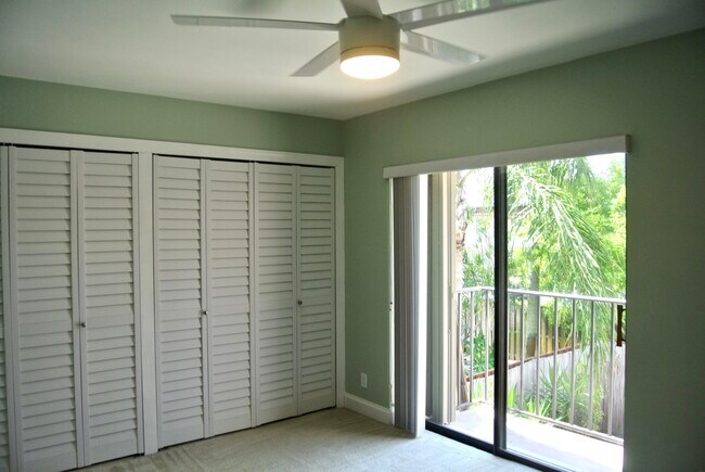 Building Photo - 121 Ocean Cove Dr