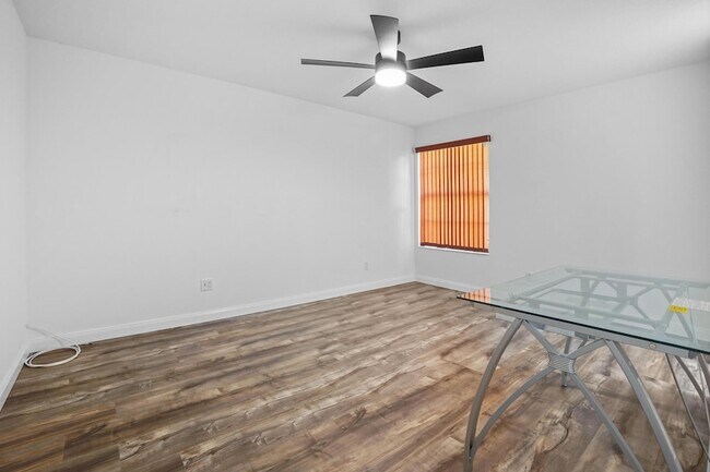 Building Photo - 8270 Eleuthera Ln