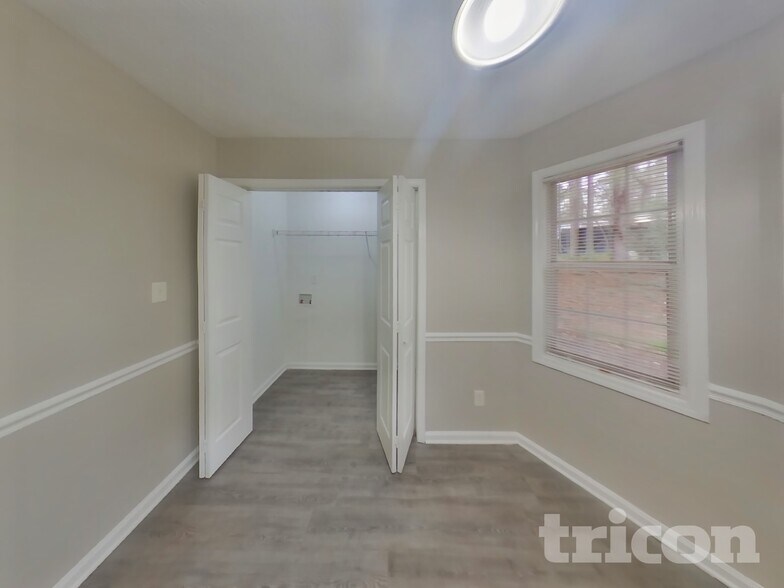 Building Photo - 850 Rambling Rose Ct NW