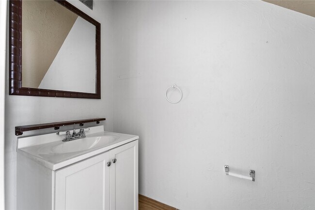 Building Photo - 11959 Swords Creek Rd