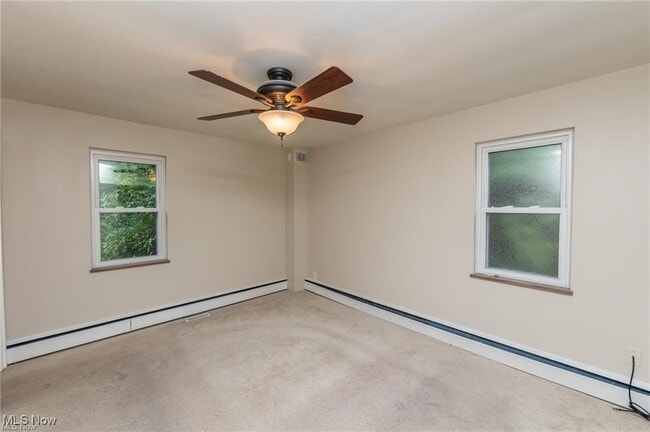 Building Photo - 9423 Highland Dr