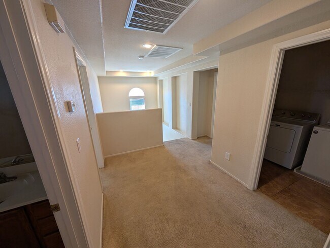 Building Photo - 9044 Partridge Hill St