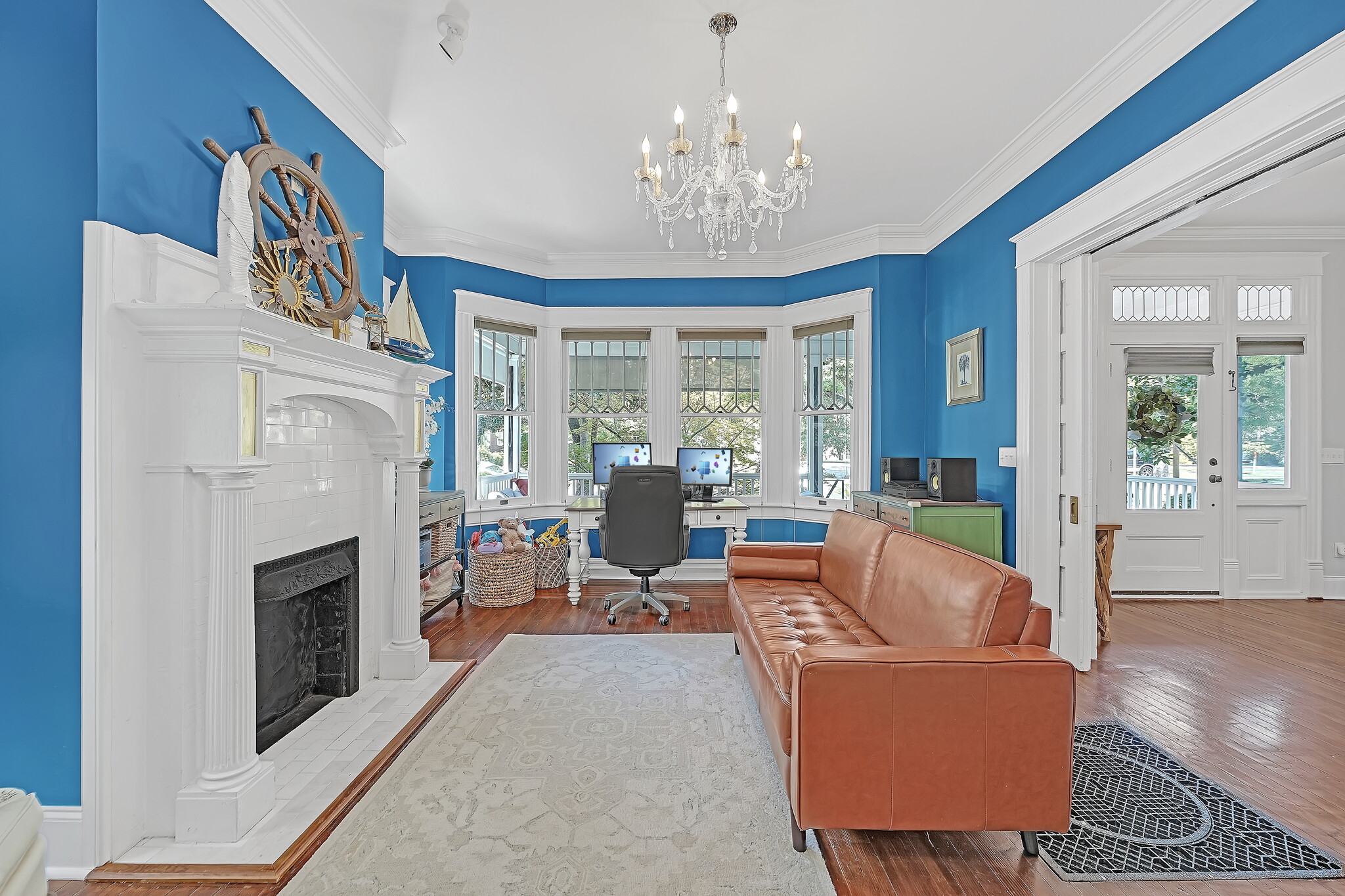 Building Photo - 312 N 5th Ave