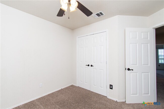 Building Photo - 5100 Lions Gate Ln