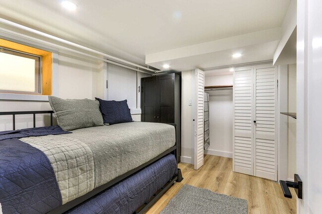 Building Photo - 28 Wegman Pkwy