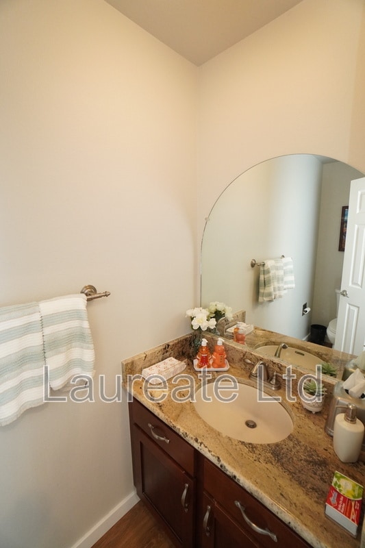 Building Photo - 9163 Cactus Ct